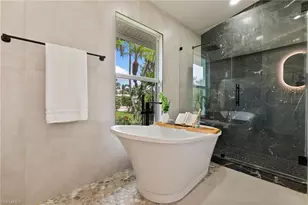 1200 Cypress Woods Dr, Naples, FL 34103 - Photo 11