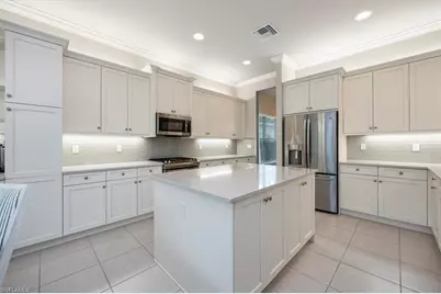 28648 Wharton Dr, Bonita Springs, FL 34135 - Photo 5