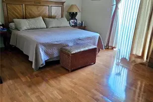 199 Leawood Cir, Naples, FL 34104 - Photo 3