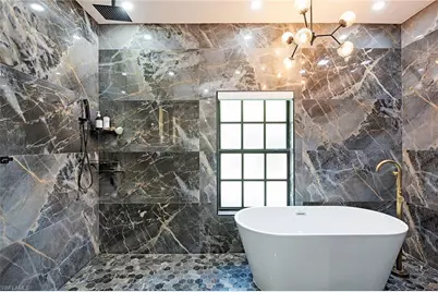 5960 Bur Oaks Ln, Naples, FL 34119 - Photo 13