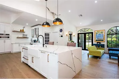 5960 Bur Oaks Ln, Naples, FL 34119 - Photo 7