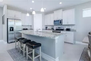 18180 Everson Miles Cir, North Fort Myers, FL 33917 - Photo 9