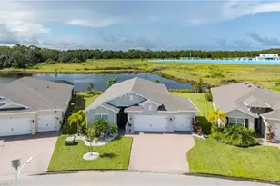 18180 Everson Miles Cir, North Fort Myers, FL 33917 - Photo 3