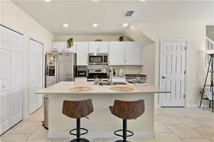 14026 Oviedo Pl, Fort Myers, FL 33905 - Photo 5