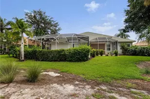 3641 Periwinkle Way, Naples, FL 34114 - Photo 37