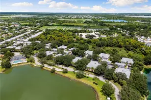 12340 Notting Hill Ln, Bonita Springs, FL 34135 - Photo 37