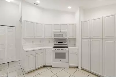 12340 Notting Hill Ln #23, Bonita Springs, FL 34135 - Photo 11