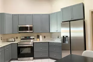 3060 Horizon Ln, Naples, FL 34109 - Photo 5