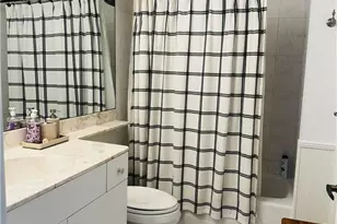 57 Silver Oaks Cir, Naples, FL 34119 - Photo 15