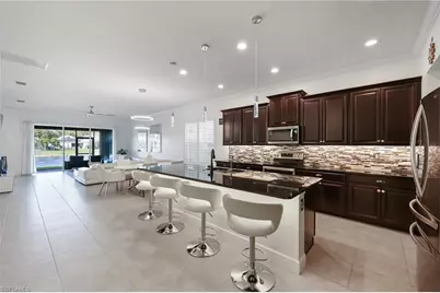 3275 Pilot Cir, Naples, FL 34120 - Photo 7