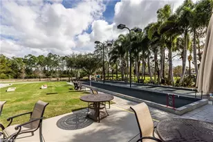 818 Grafton Ct, Naples, FL 34104 - Photo 21