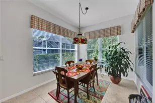 818 Grafton Ct, Naples, FL 34104 - Photo 9