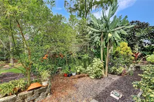 818 Grafton Ct, Naples, FL 34104 - Photo 17