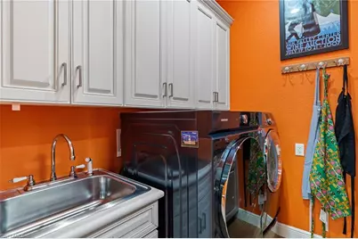 2755 Lantern Ln, Naples, FL 34102 - Photo 9