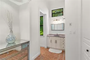 2755 Lantern Ln, Naples, FL 34102 - Photo 13