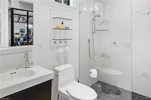 2755 Lantern Ln, Naples, FL 34102 - Photo 25