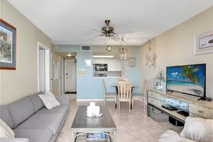 180 Seaview Ct, Marco Island, FL 34145 - Photo 5