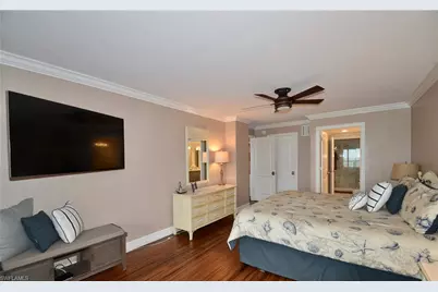 10851 Gulf Shore Dr #1402, Naples, FL 34108 - Photo 15
