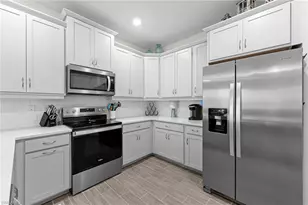 1029 Tranquil Brk Dr, Naples, FL 34114 - Photo 15