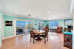 1065 Gulf Shore Blvd N, Naples, FL 34102 - Photo 5