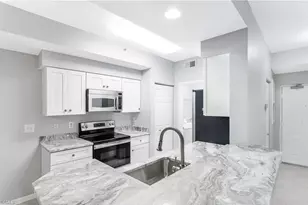 4635 St Croix Ln, Naples, FL 34109 - Photo 11