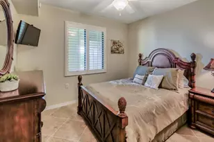 9735 Acqua Ct, Naples, FL 34113 - Photo 15