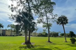 267 Quail Forest Blvd, Naples, FL 34105 - Photo 33