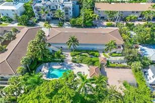 950 7th Ave S, Naples, FL 34102 - Photo 1