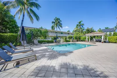 950 7th Ave S #14, Naples, FL 34102 - Photo 21