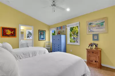 223 11th Ave S, Naples, FL 34102 - Photo 31