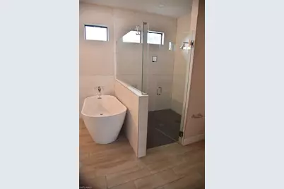 4666 Villa Capri Ln, Bonita Springs, FL 34134 - Photo 17