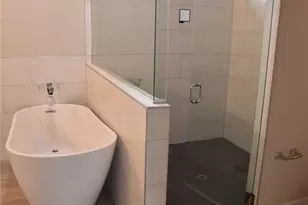 4666 Villa Capri Ln, Bonita Springs, FL 34134 - Photo 17