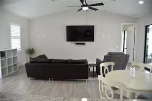 4666 Villa Capri Ln, Bonita Springs, FL 34134 - Photo 13