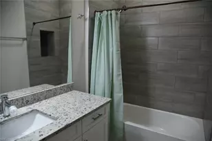 4666 Villa Capri Ln, Bonita Springs, FL 34134 - Photo 27