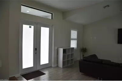 4666 Villa Capri Ln, Bonita Springs, FL 34134 - Photo 7