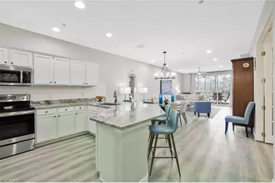 4883 Hampshire Ct #102, Naples, FL 34112 - Photo 5