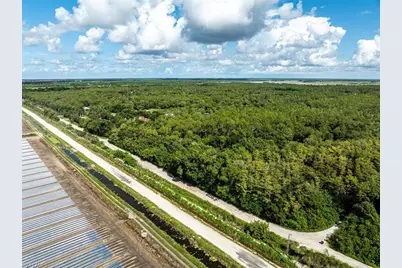 325 Sunnygrove Ave, Naples, FL 34114 - Photo 3