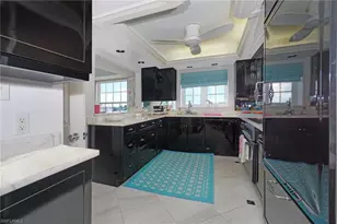 1900 Gulf Shore Blvd N, Naples, FL 34102 - Photo 15