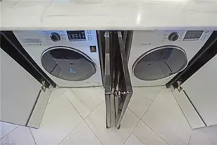 1900 Gulf Shore Blvd N, Naples, FL 34102 - Photo 19