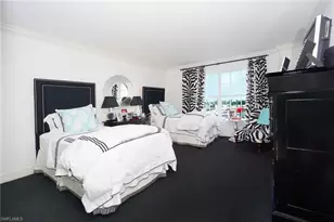 1900 Gulf Shore Blvd N, Naples, FL 34102 - Photo 23