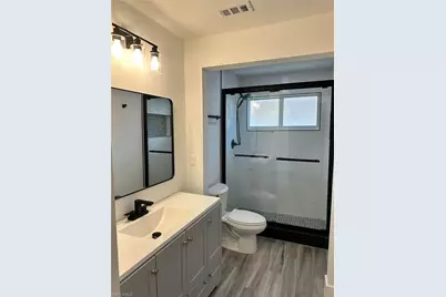 6478 Royal Woods Dr, Fort Myers, FL 33908 - Photo 9