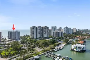 4005 Gulf Shore Blvd N, Naples, FL 34103 - Photo 21