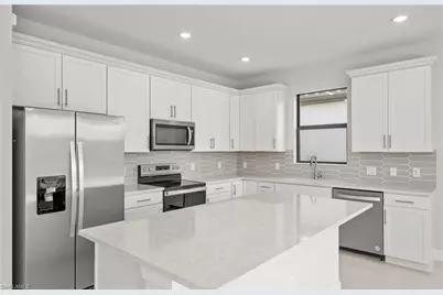 3861 Passion Vine Dr, Alva, FL 33920 - Photo 9