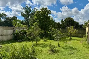 2201 Howard Rd, Labelle, FL 33935 - Photo 11