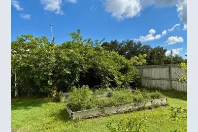 2201 Howard Rd, Labelle, FL 33935 - Photo 13