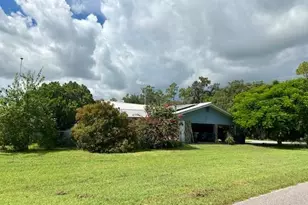 2201 Howard Rd, Labelle, FL 33935 - Photo 9