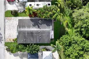 5870 Burrwood Ct, Fort Myers, FL 33905 - Photo 9