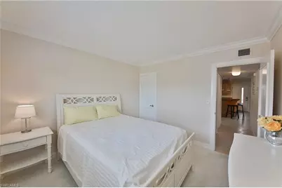 1100 Gulf Shore Blvd N #207, Naples, FL 34102 - Photo 21