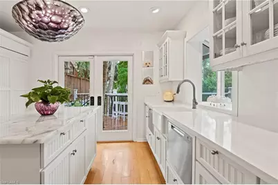 61 12th Ave S, Naples, FL 34102 - Photo 15