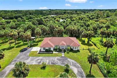 850 29th St SW, Naples, FL 34117 - Photo 25